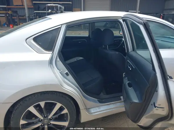 1N4AL3AP3GC198435 2016 NISSAN ALTIMA - Image 8