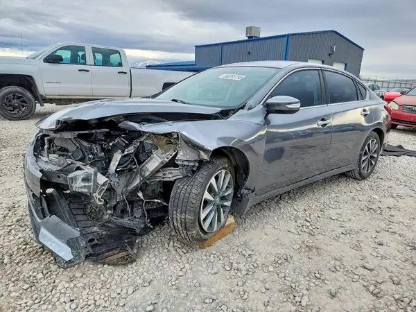 1N4AL3AP3GC201026 2016 NISSAN ALTIMA - Image 1