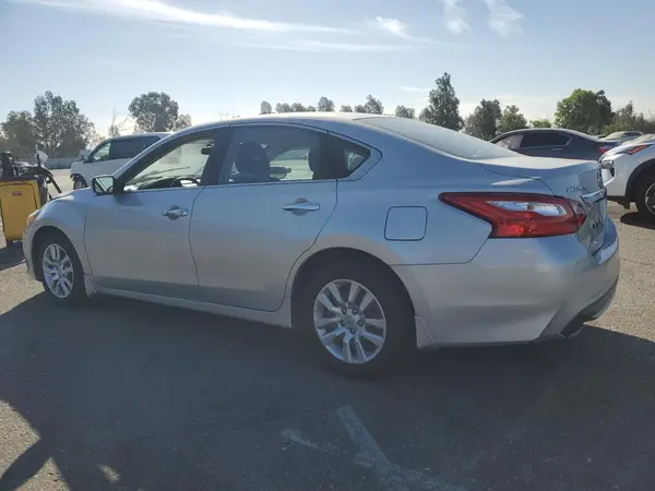 1N4AL3AP3GC201334 2016 NISSAN ALTIMA - Image 2