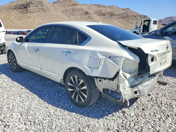 1N4AL3AP3GC207330 2016 NISSAN ALTIMA - Image 2