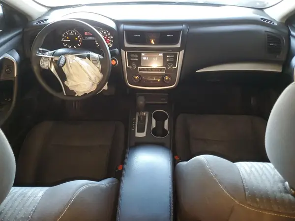 1N4AL3AP3GC208235 2016 NISSAN ALTIMA - Image 8