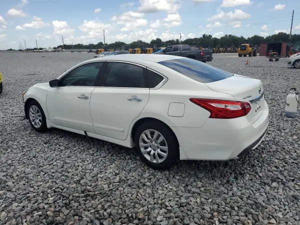 1N4AL3AP3GC208378 2016 NISSAN ALTIMA - Image 2