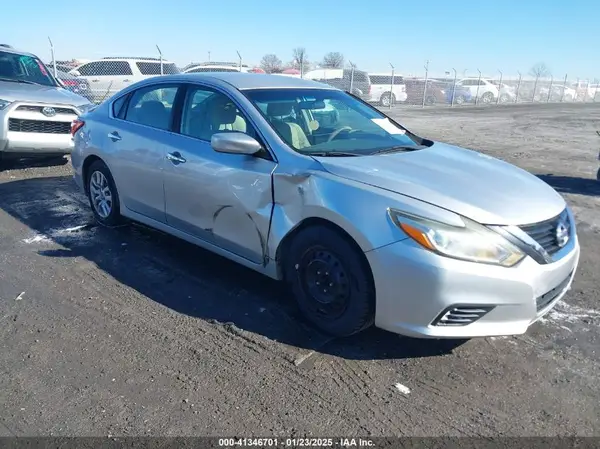 1N4AL3AP3GC210132 2016 NISSAN ALTIMA - Image 1