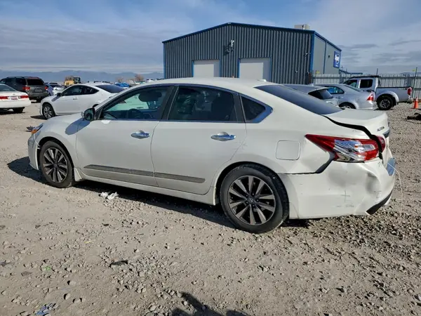 1N4AL3AP3GC211779 2016 NISSAN ALTIMA - Image 2