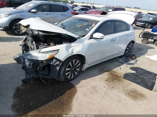 1N4AL3AP3GC224581 2016 NISSAN ALTIMA - Image 2