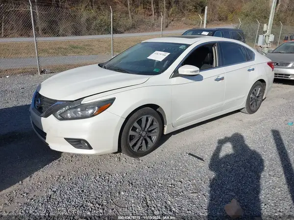 1N4AL3AP3GC232583 2016 NISSAN ALTIMA - Image 2