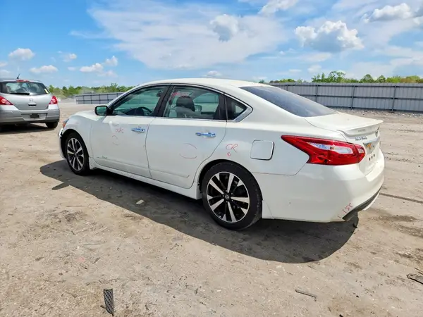 1N4AL3AP3GC235032 2016 NISSAN ALTIMA - Image 2