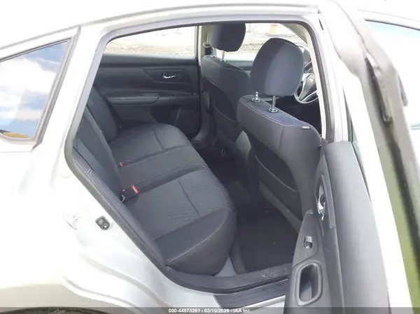 1N4AL3AP3GC240764 2016 NISSAN ALTIMA - Image 8