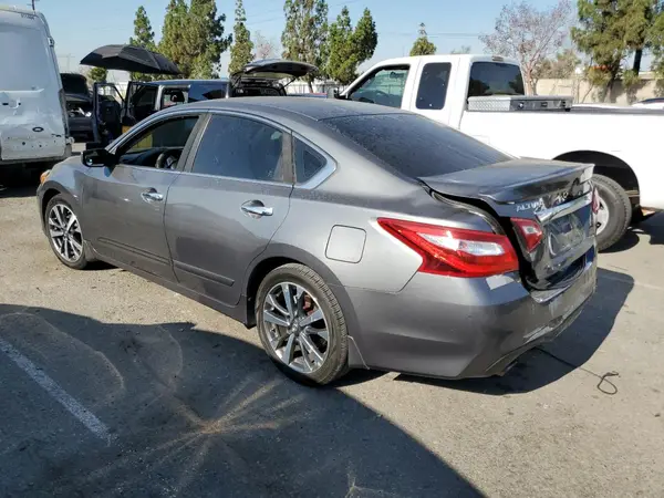 1N4AL3AP3GC241381 2016 NISSAN ALTIMA - Image 2