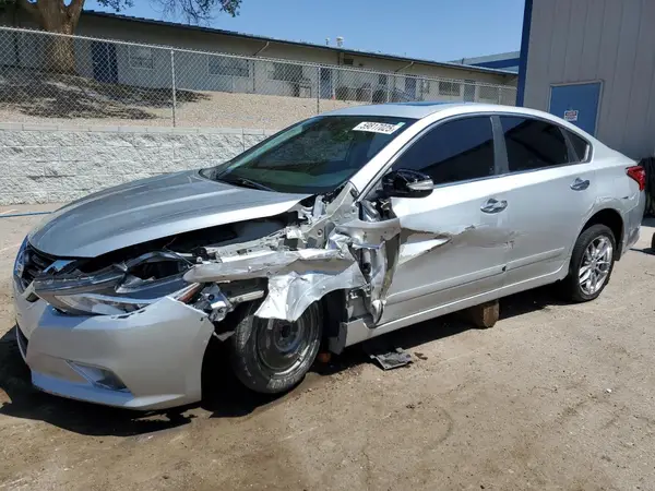 1N4AL3AP3GC242465 2016 NISSAN ALTIMA - Image 1