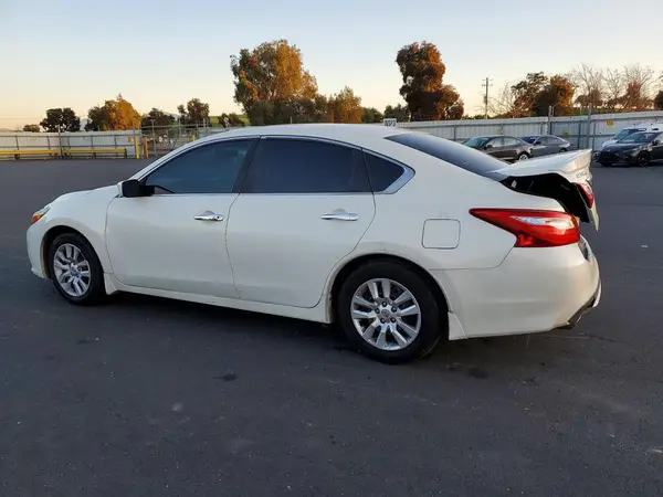 1N4AL3AP3GC244670 2016 NISSAN ALTIMA - Image 2