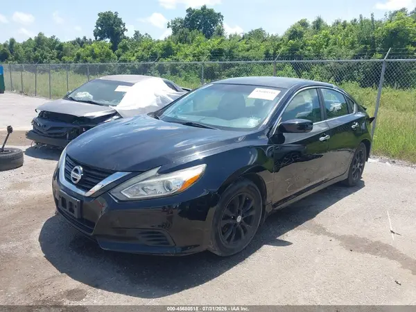 1N4AL3AP3GC245138 2016 NISSAN ALTIMA - Image 2