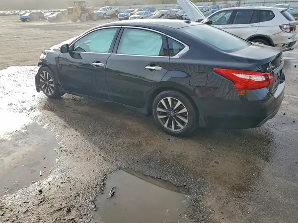 1N4AL3AP3GC252672 2016 NISSAN ALTIMA - Image 2