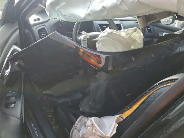 1N4AL3AP3GC252672 2016 NISSAN ALTIMA - Image 8