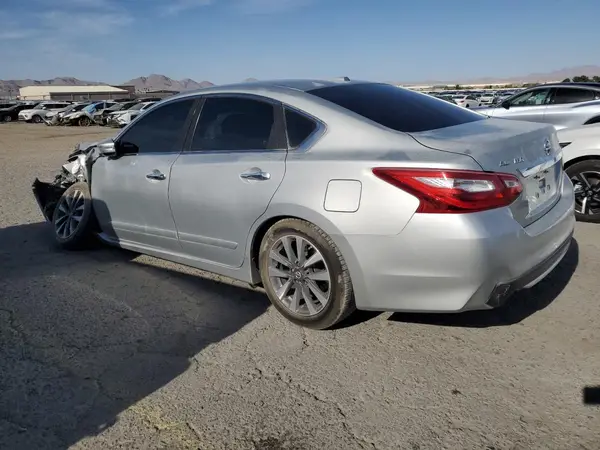 1N4AL3AP3GC252980 2016 NISSAN ALTIMA - Image 2