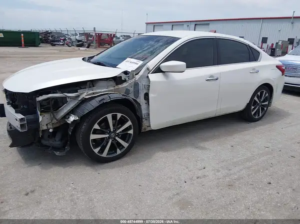 1N4AL3AP3GC260948 2016 NISSAN ALTIMA - Image 2