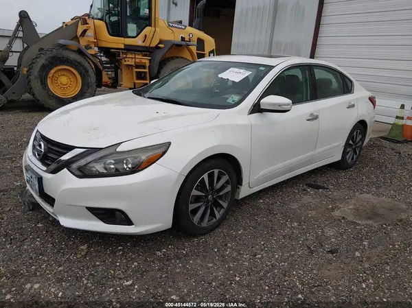 1N4AL3AP3GC262960 2016 NISSAN ALTIMA - Image 2