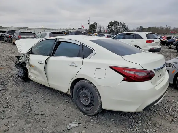 1N4AL3AP3GC263798 2016 NISSAN ALTIMA - Image 2