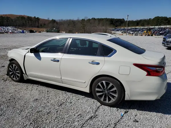 1N4AL3AP3GC268712 2016 NISSAN ALTIMA - Image 2