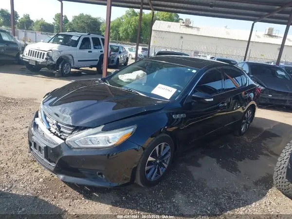 1N4AL3AP3GC269892 2016 NISSAN ALTIMA - Image 2