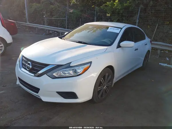 1N4AL3AP3GC270444 2016 NISSAN ALTIMA - Image 2