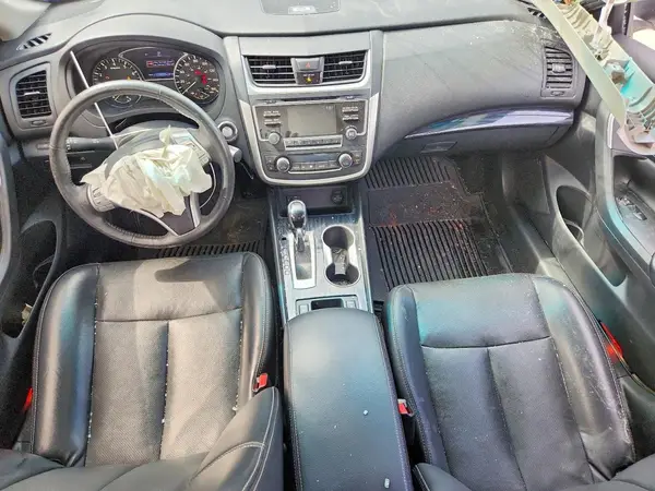 1N4AL3AP3GC271240 2016 NISSAN ALTIMA - Image 8