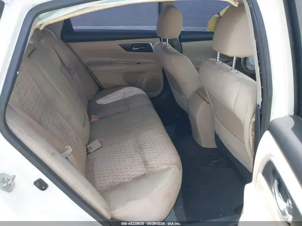 1N4AL3AP3GC272744 2016 NISSAN ALTIMA - Image 8