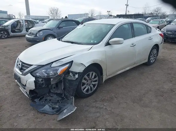 1N4AL3AP3GC273795 2016 NISSAN ALTIMA - Image 2