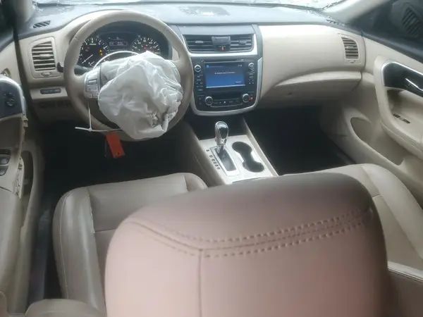 1N4AL3AP3GC273957 2016 NISSAN ALTIMA - Image 8