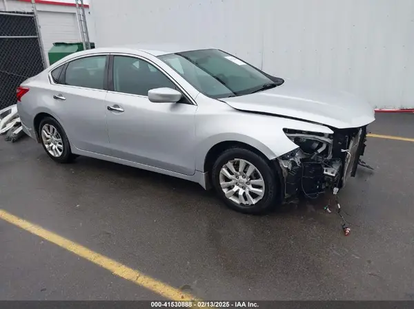 1N4AL3AP3GC274655 2016 NISSAN ALTIMA - Image 1