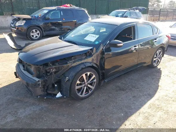 1N4AL3AP3GC276485 2016 NISSAN ALTIMA - Image 2