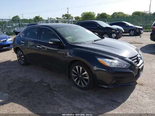 1N4AL3AP3GC278866 2016 NISSAN ALTIMA - Image 1