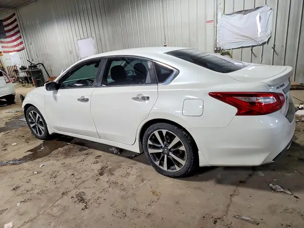 1N4AL3AP3GC279791 2016 NISSAN ALTIMA - Image 2