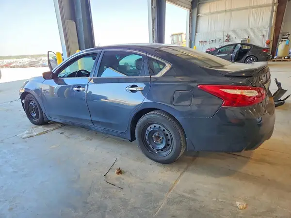 1N4AL3AP3GC283789 2016 NISSAN ALTIMA - Image 2