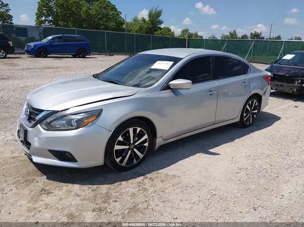 1N4AL3AP3GC288779 2016 NISSAN ALTIMA - Image 2