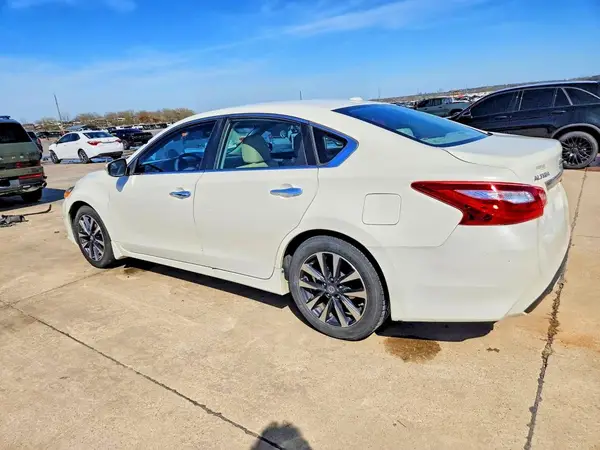 1N4AL3AP3GC295456 2016 NISSAN ALTIMA - Image 2