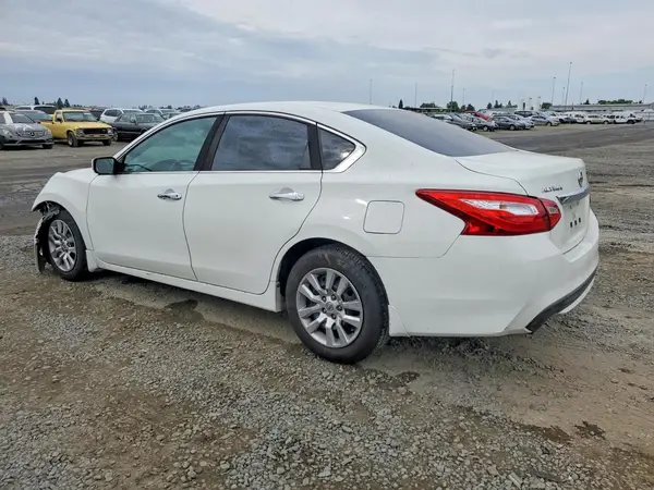 1N4AL3AP3GC295490 2016 NISSAN ALTIMA - Image 2
