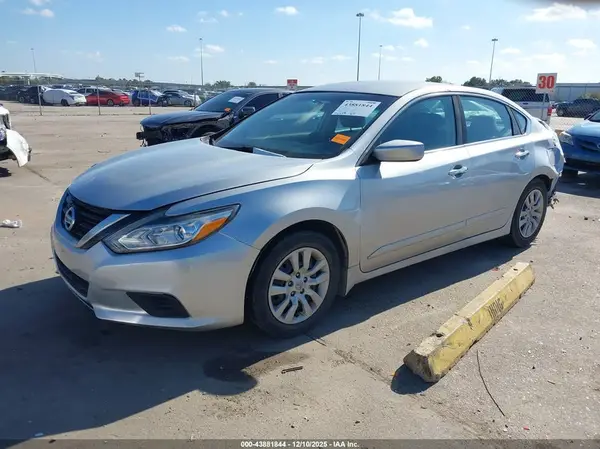 1N4AL3AP3GN314768 2016 NISSAN ALTIMA - Image 2