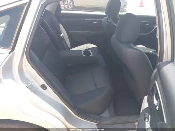 1N4AL3AP3GN318108 2016 NISSAN ALTIMA - Image 8