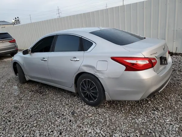 1N4AL3AP3GN318321 2016 NISSAN ALTIMA - Image 2