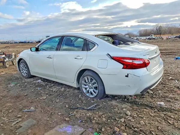 1N4AL3AP3GN343560 2016 NISSAN ALTIMA - Image 2
