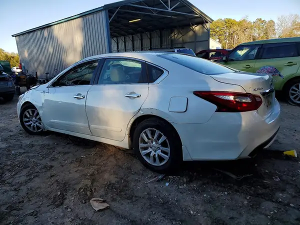 1N4AL3AP3GN346572 2016 NISSAN ALTIMA - Image 2