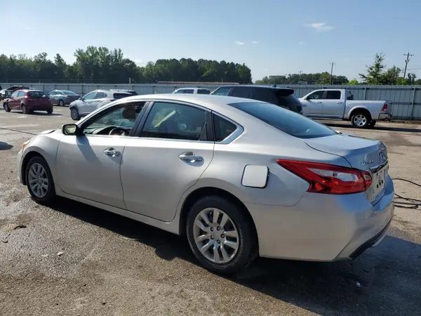 1N4AL3AP3GN359452 2016 NISSAN ALTIMA - Image 2