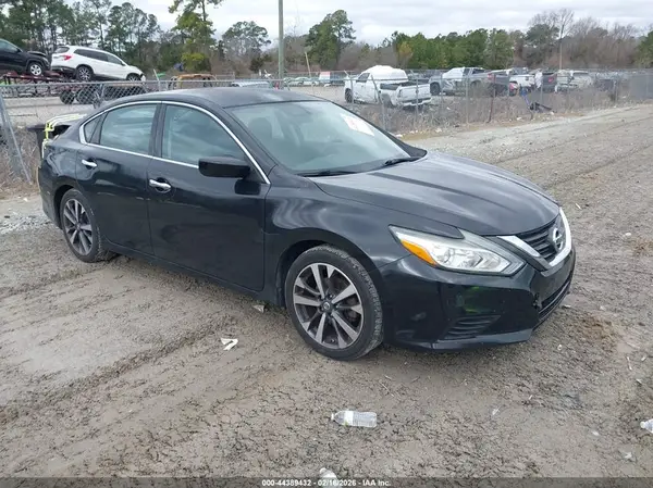 1N4AL3AP3GN363582 2016 NISSAN ALTIMA - Image 1