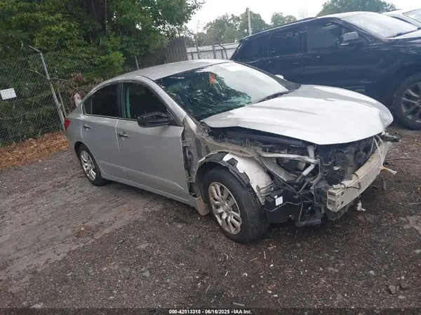 1N4AL3AP3GN363968 2016 NISSAN ALTIMA - Image 1