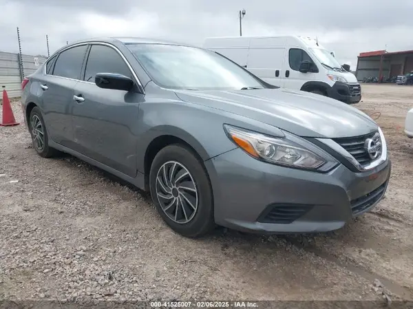 1N4AL3AP3GN366174 2016 NISSAN ALTIMA - Image 1