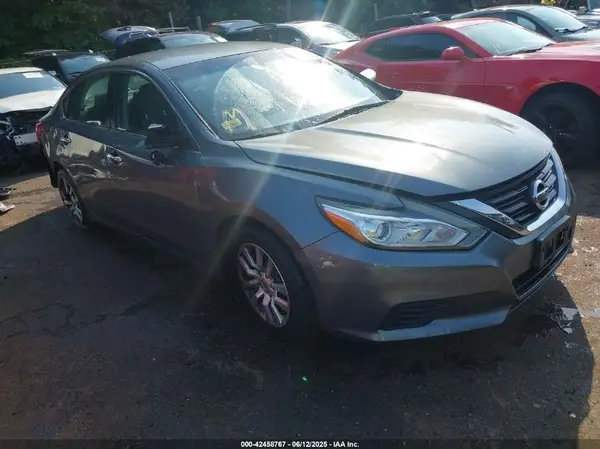 1N4AL3AP3GN375215 2016 NISSAN ALTIMA - Image 1
