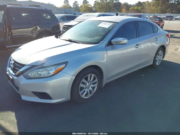 1N4AL3AP3GN383573 2016 NISSAN ALTIMA - Image 2