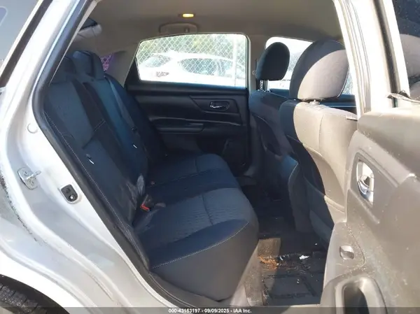 1N4AL3AP3GN388708 2016 NISSAN ALTIMA - Image 8
