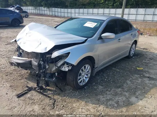 1N4AL3AP3GN389499 2016 NISSAN ALTIMA - Image 2